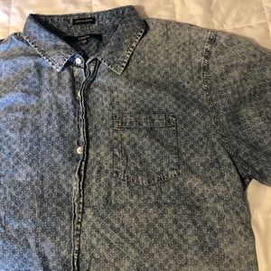 Casual button up shirt